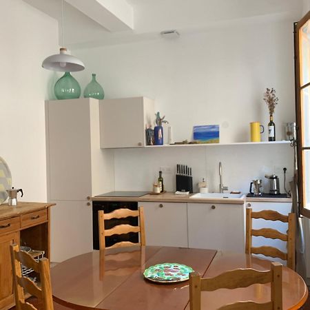 Superbe Appartement Familial En Coeur De Ville - Parking - Petit Dej Sur Demande Ла Сиота Екстериор снимка